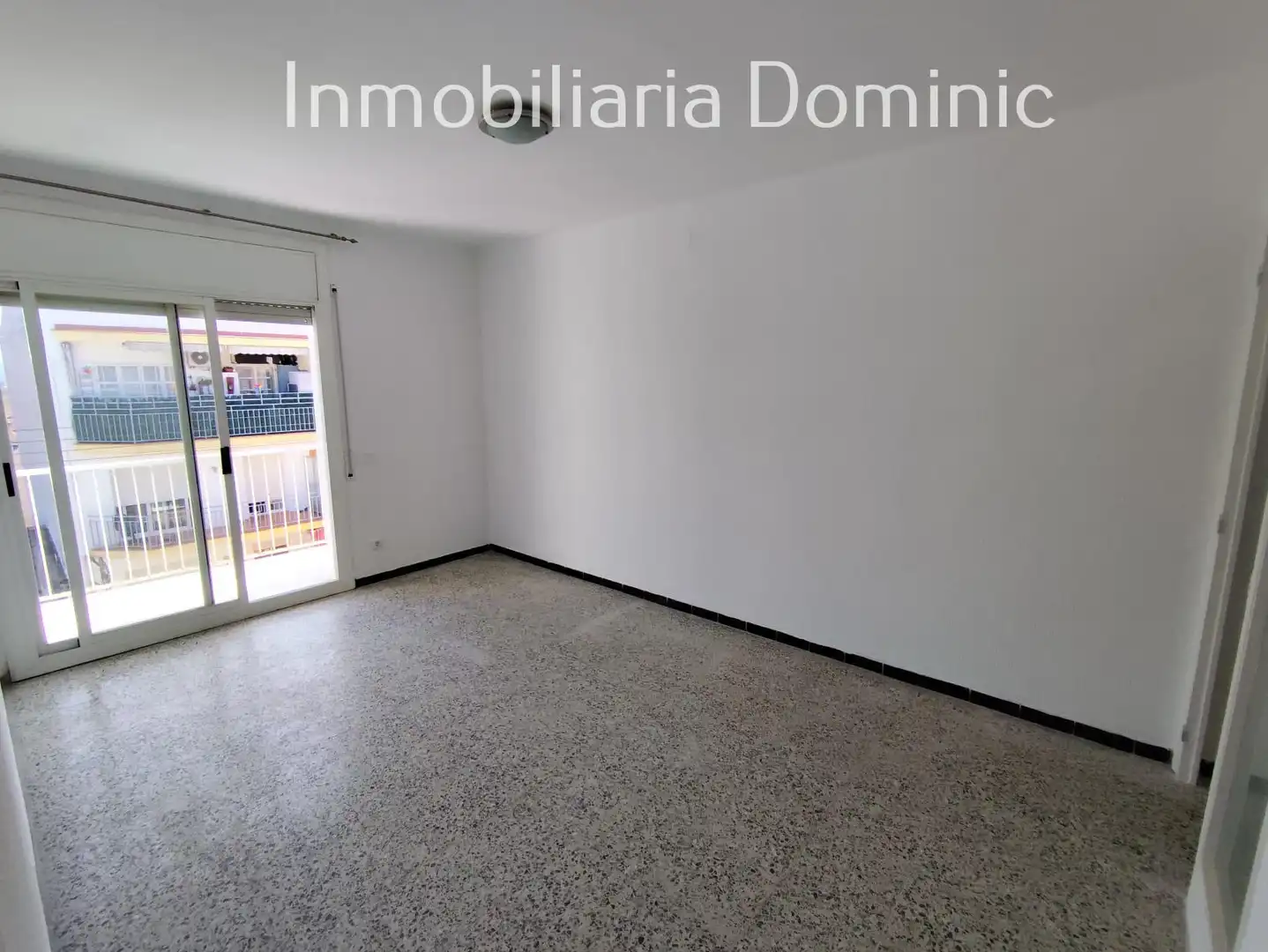 Exterior view of Flat for sale in Maçanet de la Selva  with Balcony