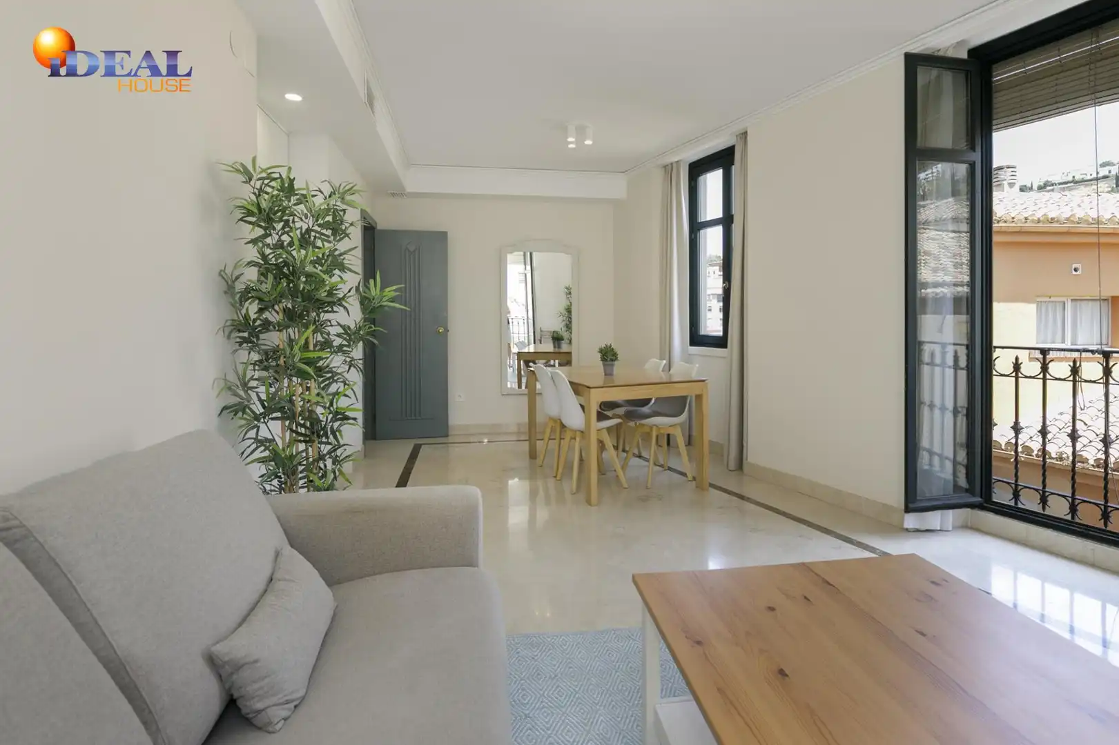 Apartament amb ascensor en venda a Calle Gran Vía de Colón, imagen 5