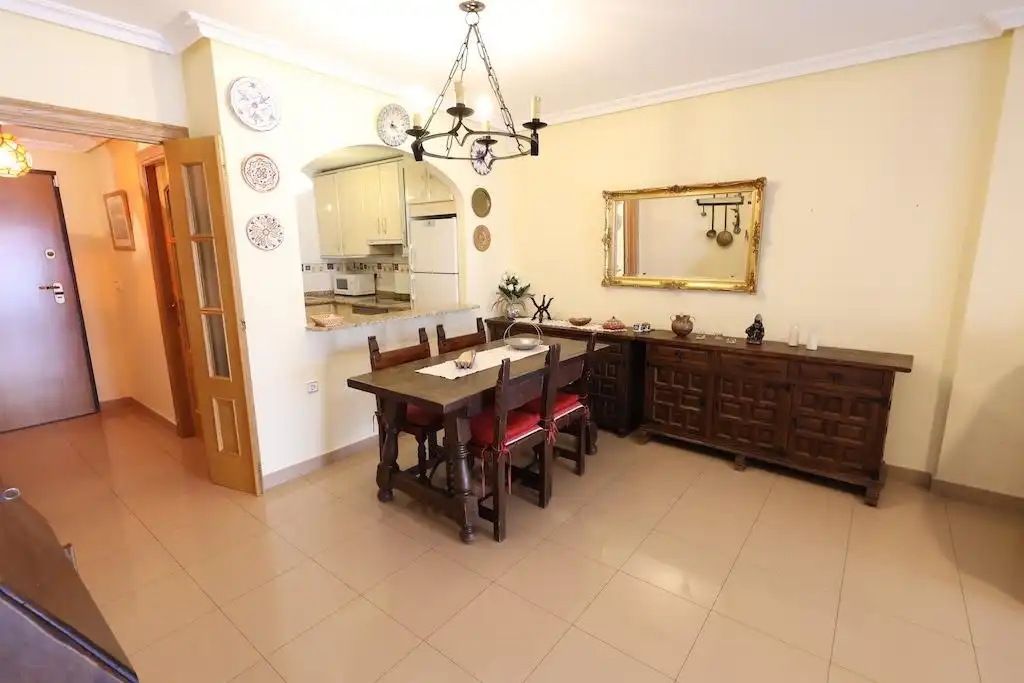 Comedor de Apartamento de alquiler en Orihuela con Aire acondicionado, Calefacción y Terraza