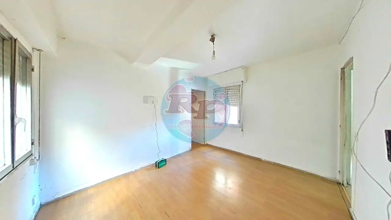 Habitación de Piso en venta en León Capital  con Trastero