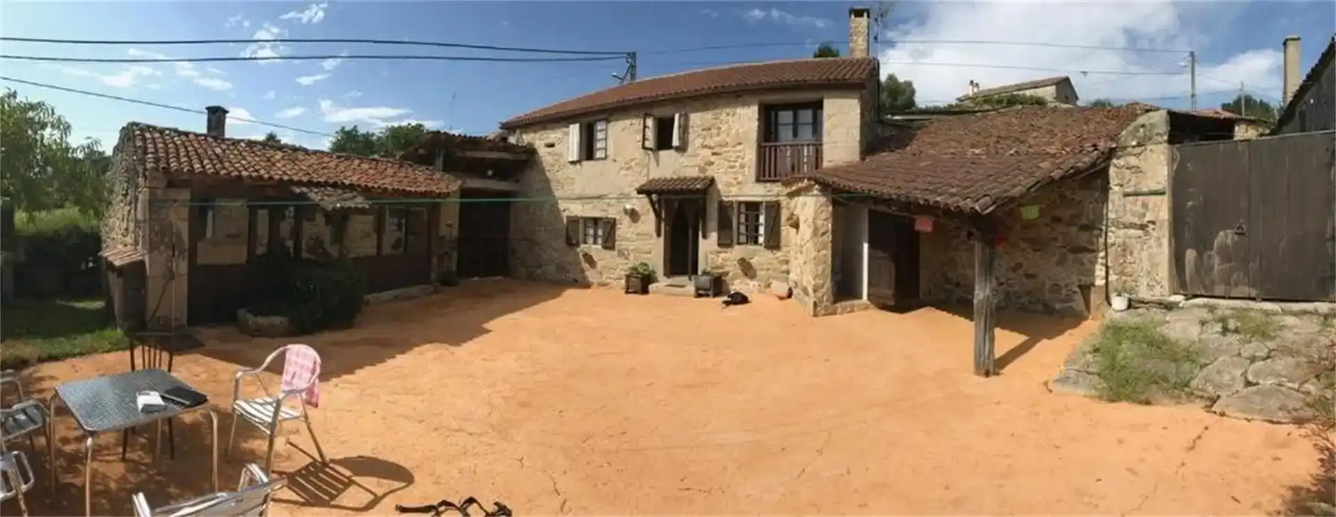 Vista exterior de Piso en venta en Silleda con Jardín privado, Parquet y Amueblado