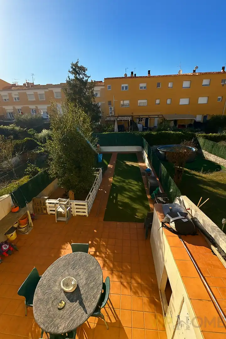 Jardín de Casa adosada en venta en Santa Cristina d'Aro con Calefacción, Terraza y Trastero