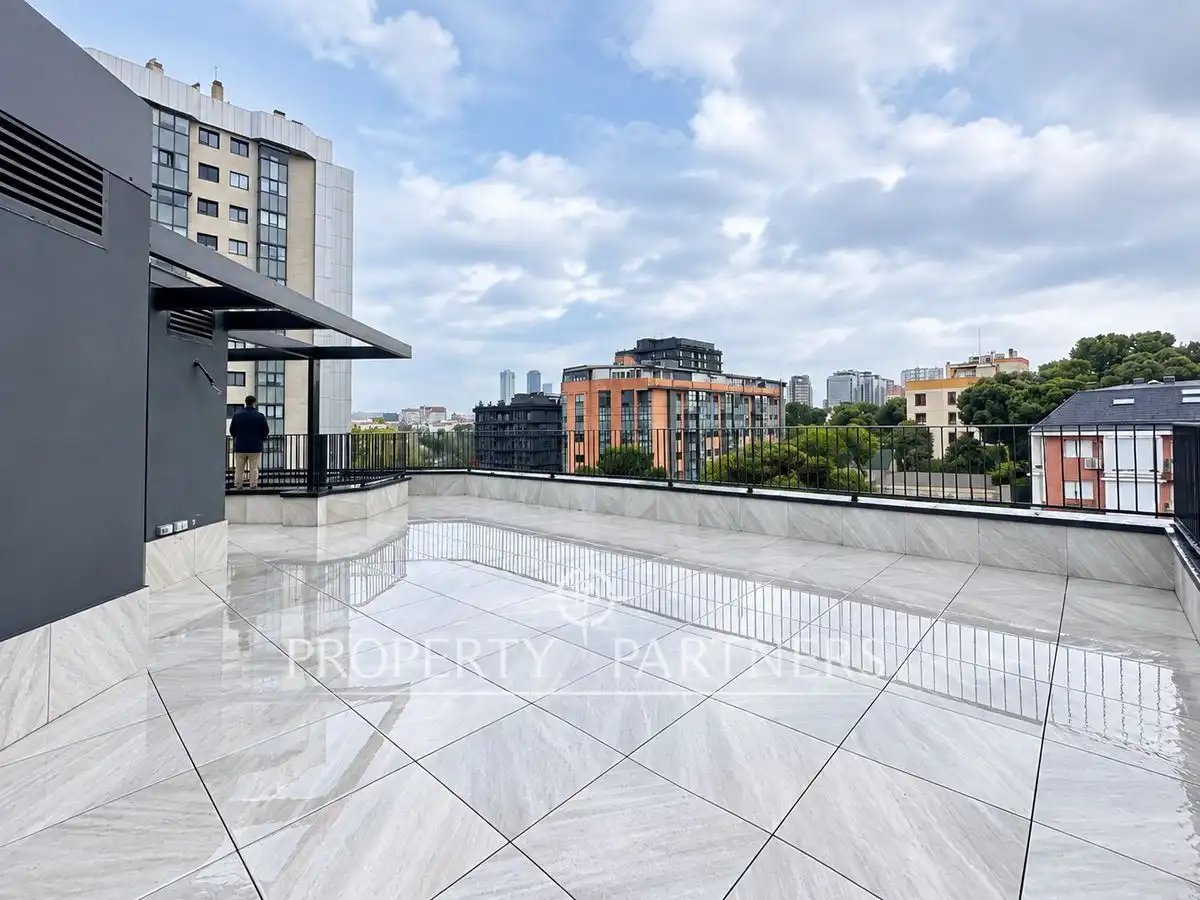 Penthouse with pool for sale in Calle Bausá, imagen 15