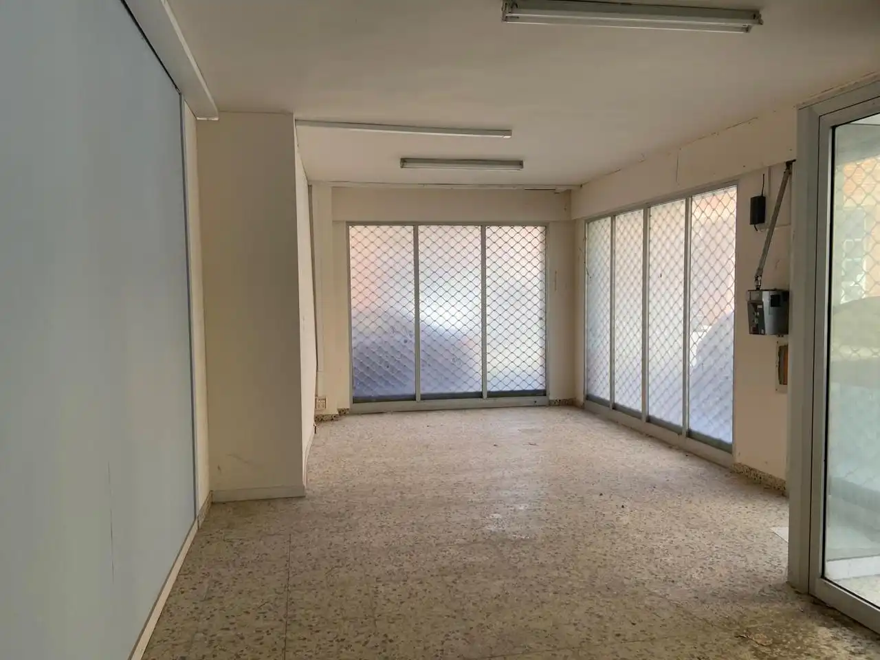 Local comercial en venda a De Masdenverge, imagen 47