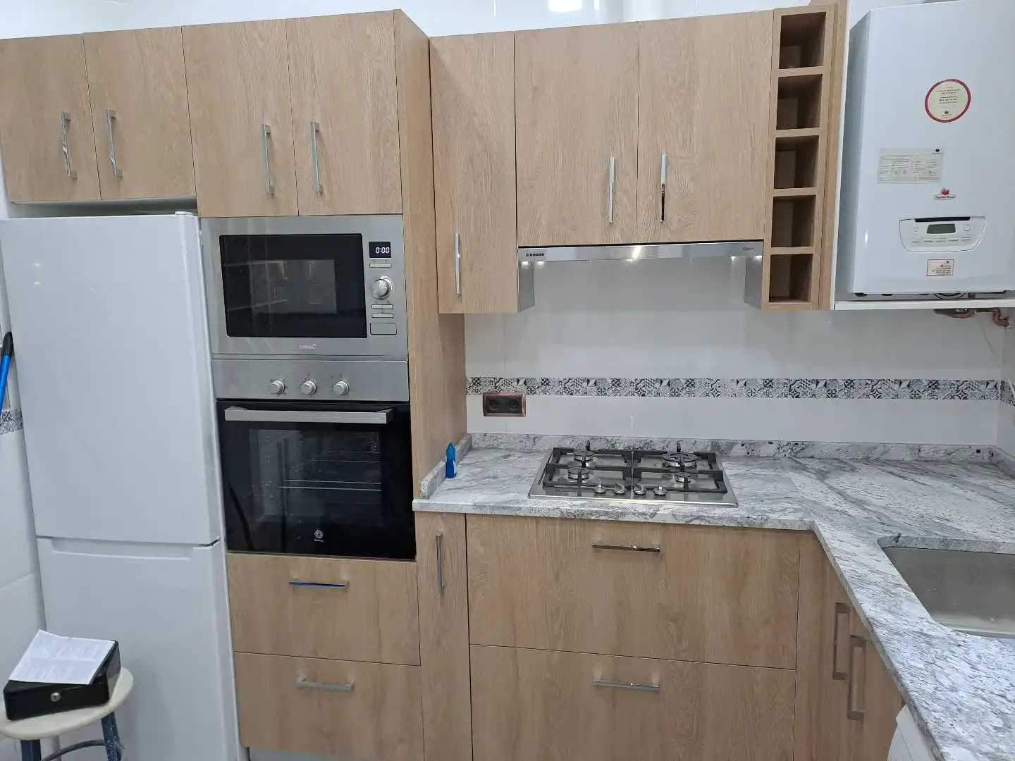 Küche von Wohnung zur Miete in  Madrid Capital