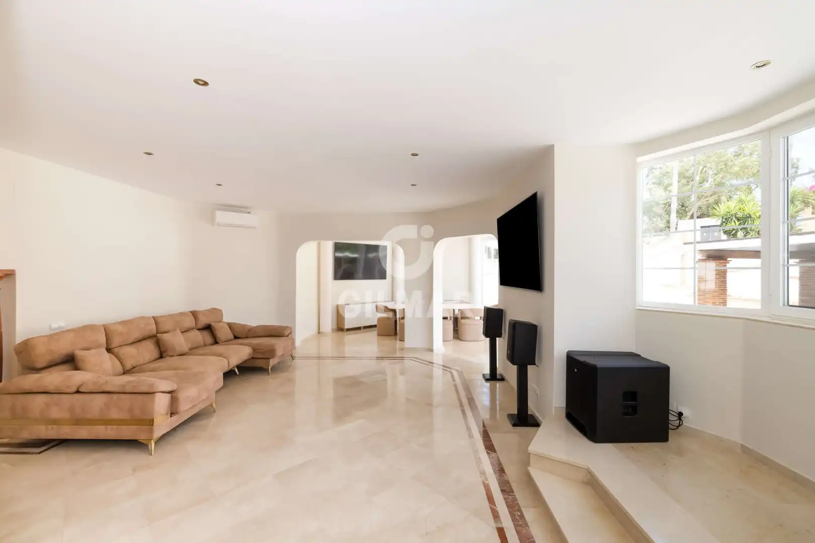 Sala de estar de Casa o chalet en venta en Estepona con Jardín privado y Piscina