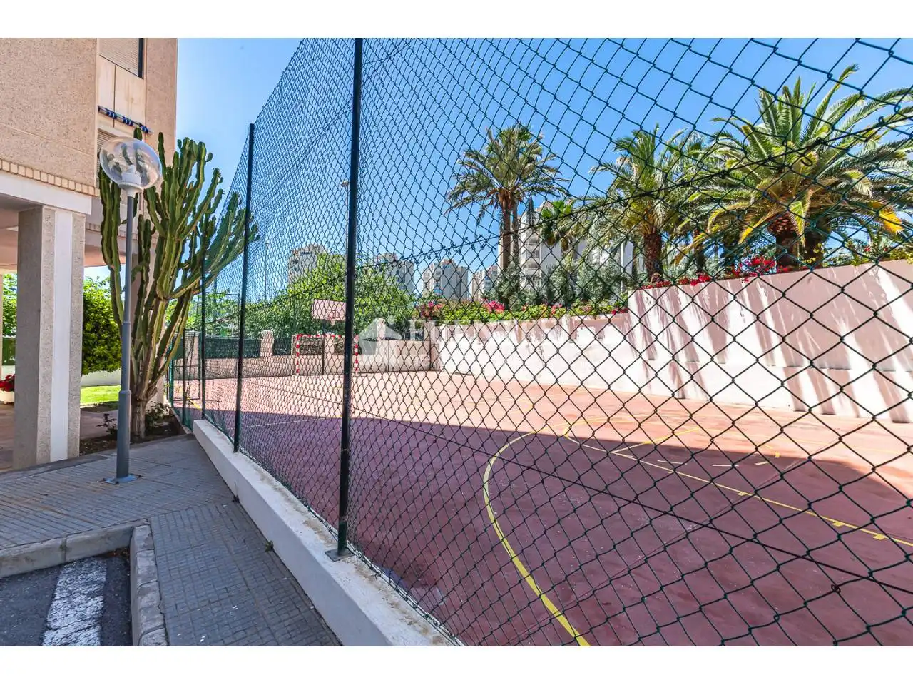 Exterior view of Apartments for sale in Alicante / Alacant  with Air Conditioner, Storage room and Community pool