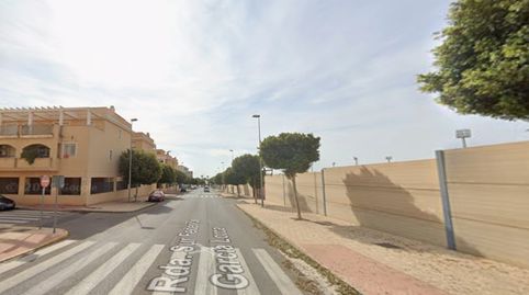 Foto 2 de Piso en venta en Avenida Federico García Lorca, Las Cabañuelas, Vícar