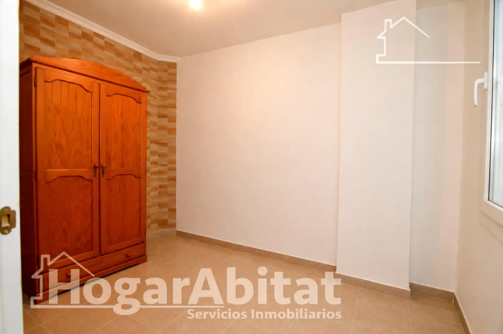 Dormitori de Pis en venda en Alzira amb Aire condicionat