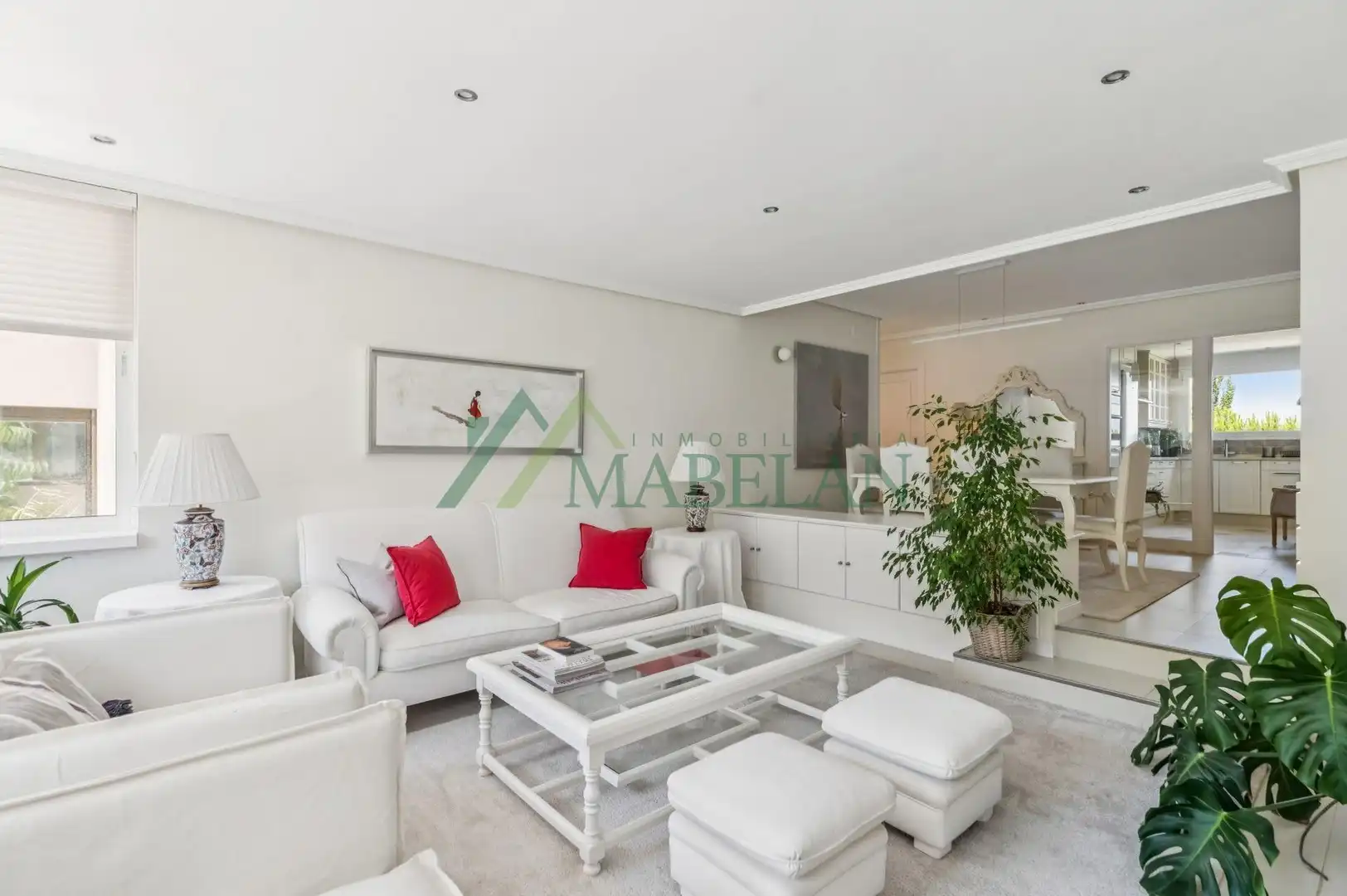 Living room of Flat for rent in Las Rozas de Madrid  with Heating, Furnished and Community pool