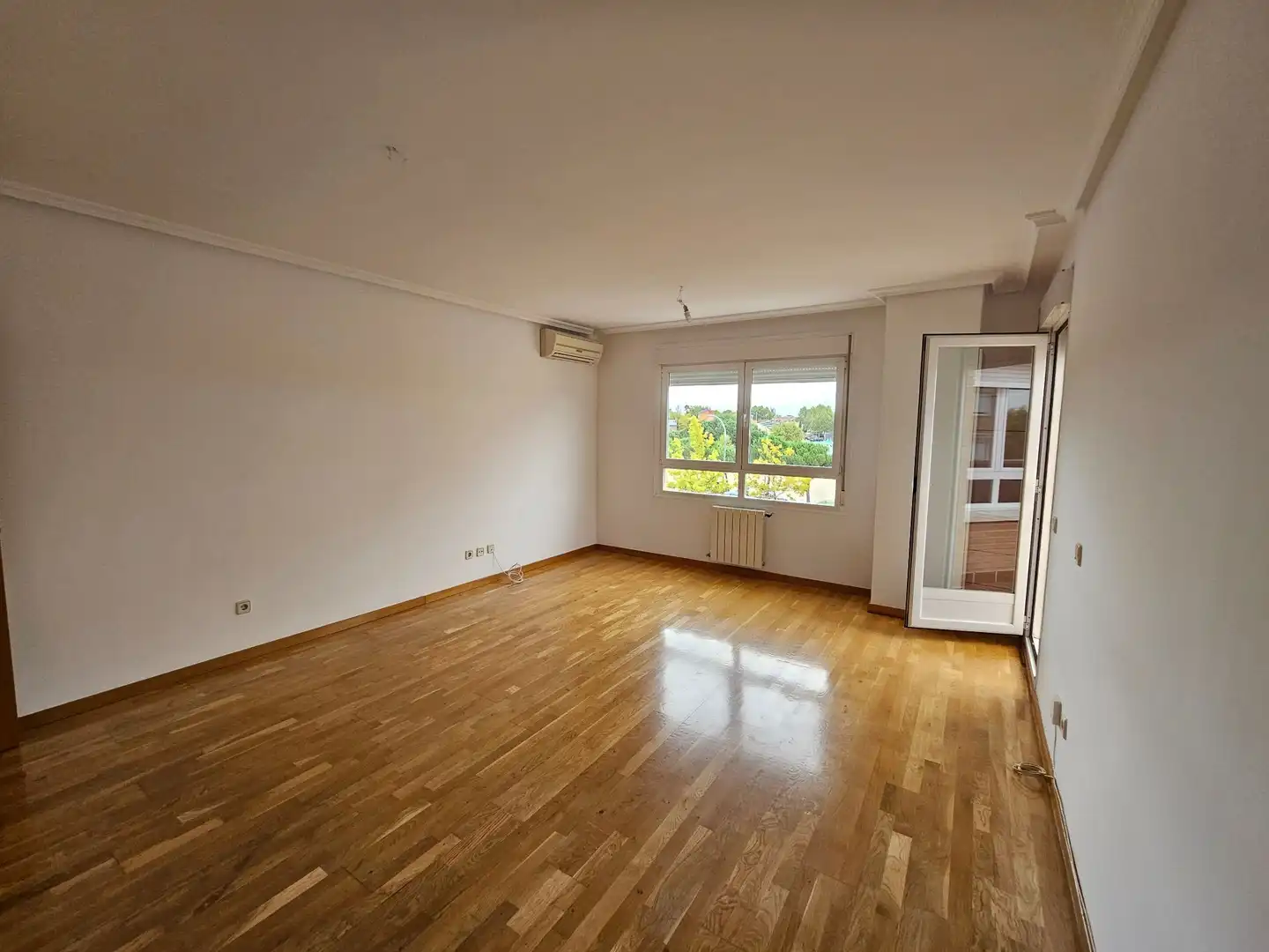 Piso de alquiler en LUIGI BOCCHERINI, Sector S