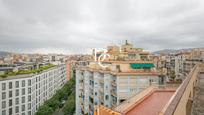 Vista exterior de Àtic en venda en  Barcelona Capital amb Aire condicionat, Calefacció i Terrassa