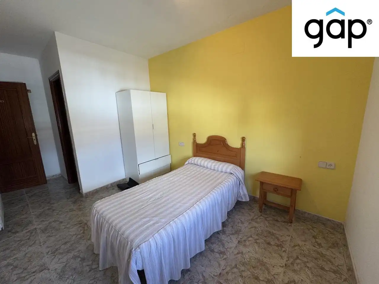 Habitación de Edificio en venta en Villar de Olalla