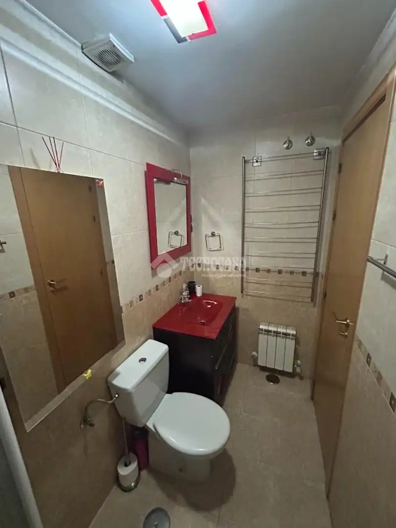 Bathroom of Flat for sale in Coslada