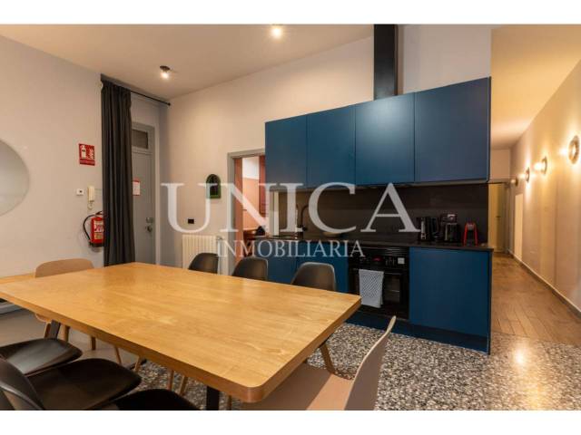 Piso en Venta en Universidad - Malasaña