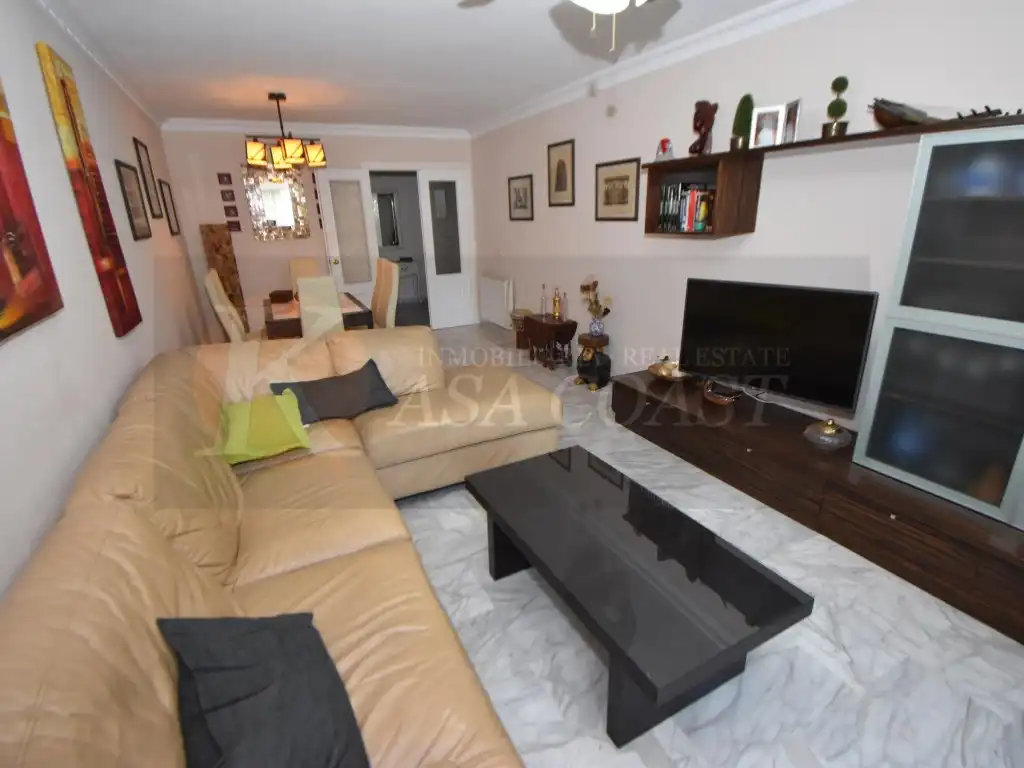 Flat with pool for sale in Puerto Deportivo