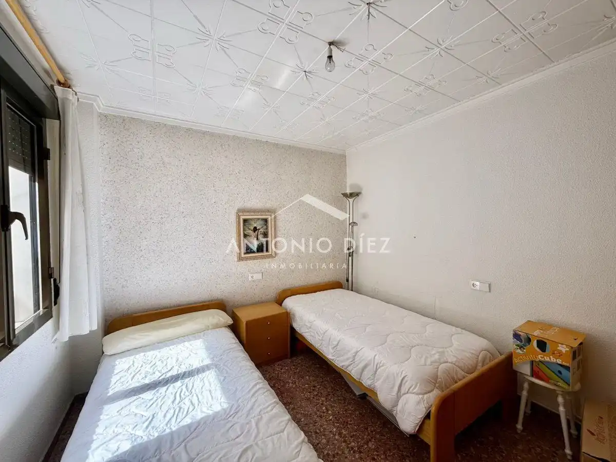 Bedroom of Flat for sale in Aspe  with Air Conditioner