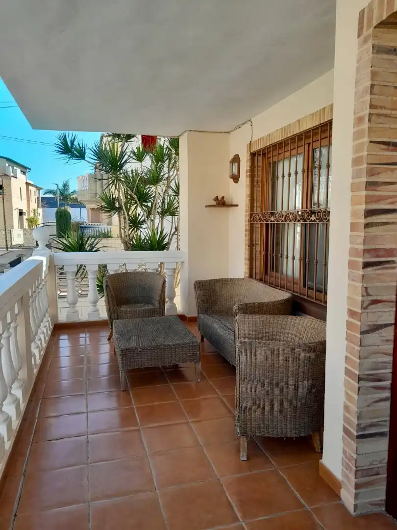 Terrassa de Casa o xalet en venda en Sueca amb Aire condicionat, Terrassa i Piscina comunitària