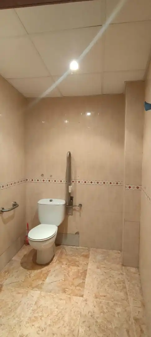 Bany de Planta baixa de lloguer en Elche / Elx amb Aire condicionat, Calefacció i Terrassa