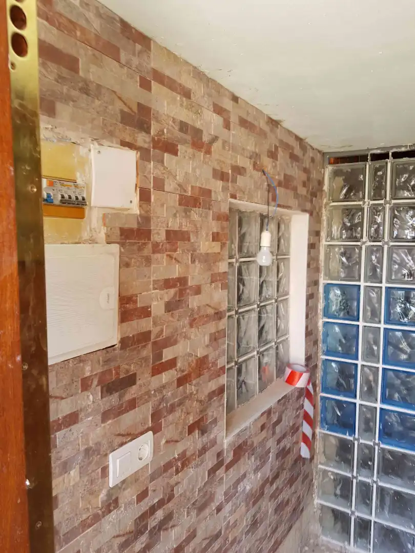 Houses for sale in Casasola de Arión  with Balcony