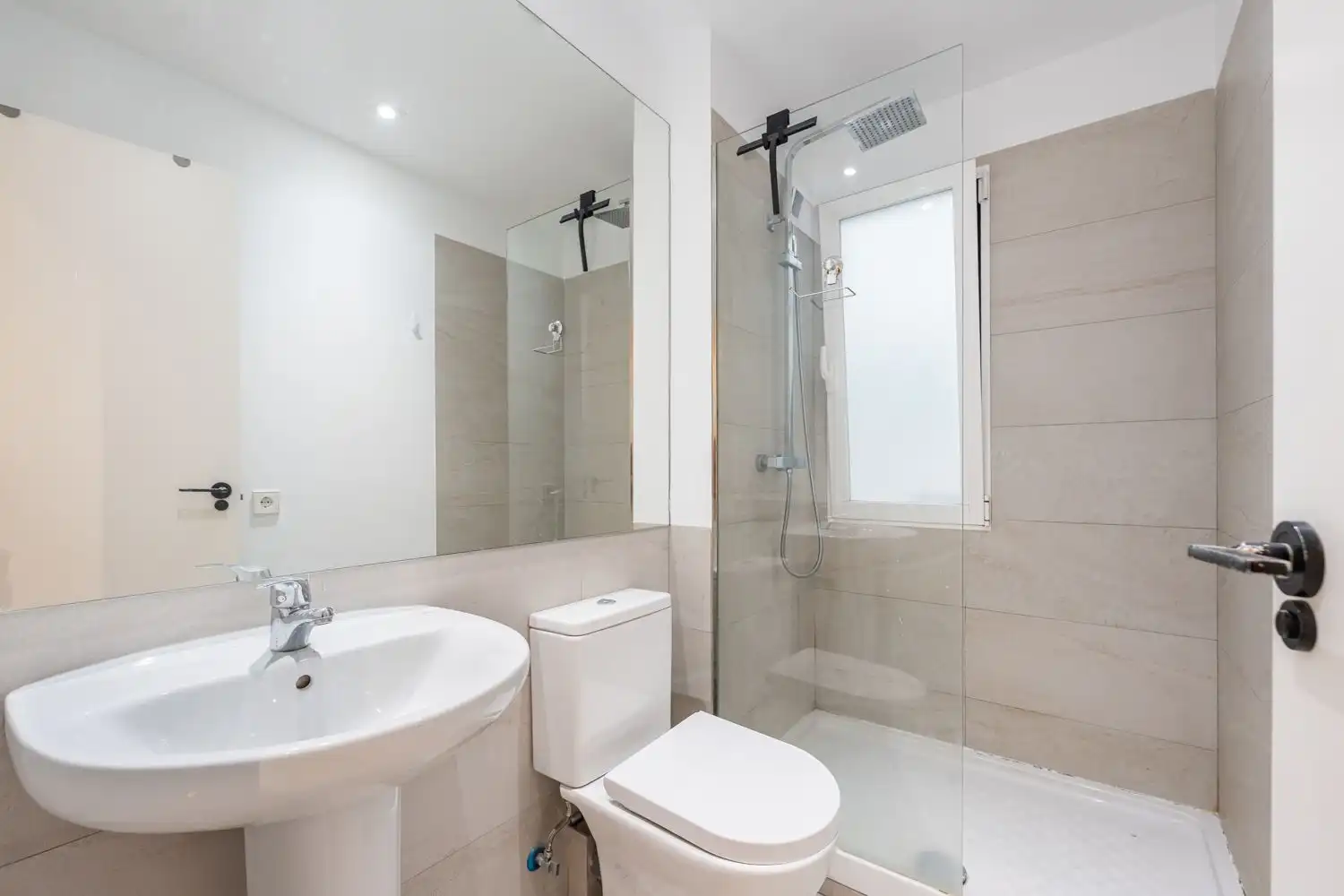 Baño de Piso en venta en Madrid con Aire acondicionado