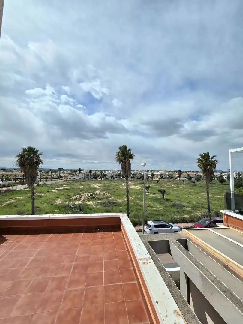 Casa adosada en venda en Rojales amb Terrassa, Traster i Piscina comunitària