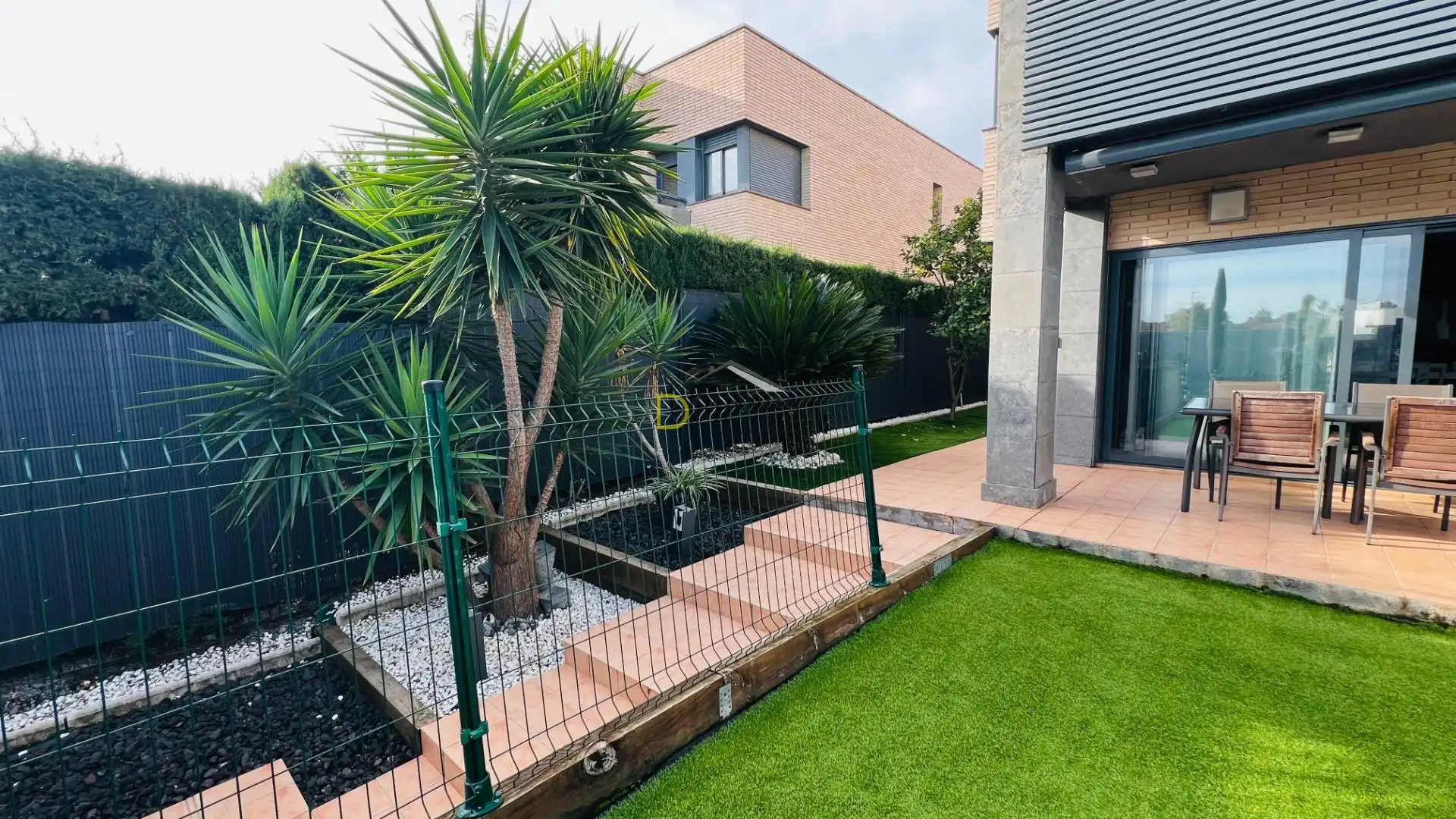 Garden of Houses for sale in Cambrils  with Air Conditioner, Heating and Private garden