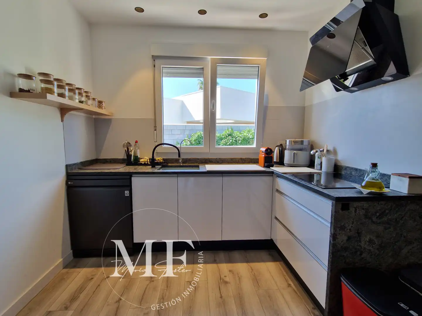 Kitchen of Houses for sale in Mutxamel  with Air Conditioner, Heating and Private garden