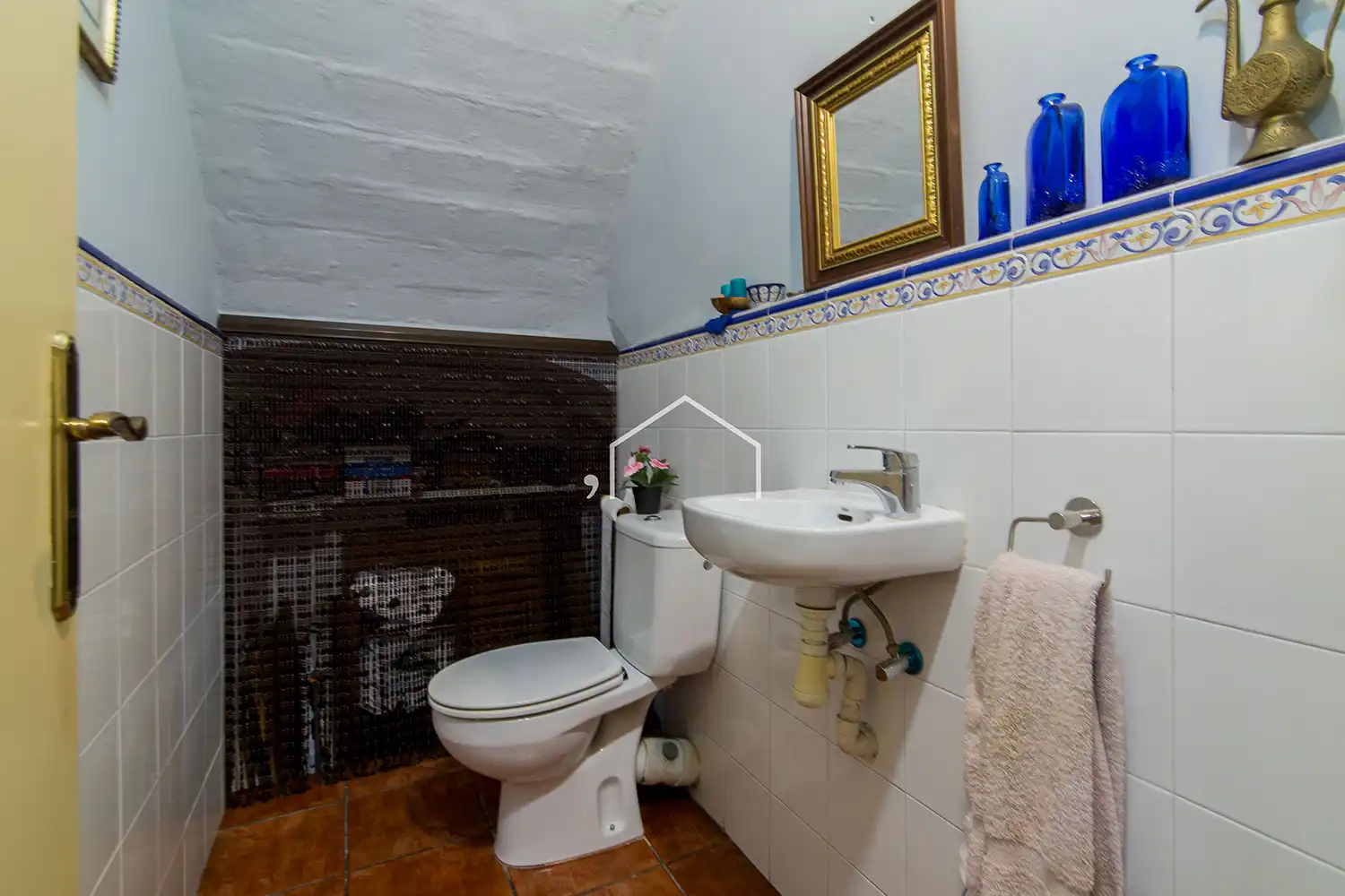 Bathroom of Country homes for sale in El Masnou  with Heating, Private garden and Terrace