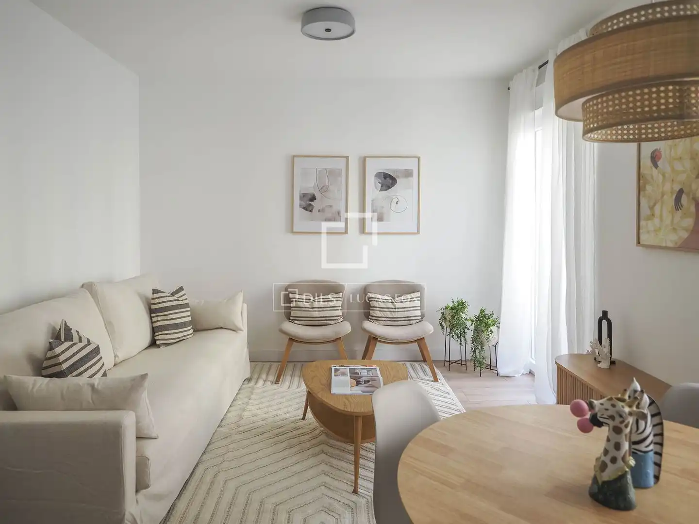 Wohnzimmer von Wohnung zum Verkauf in Madrid mit Klimaanlage, Möbliert und Balkon