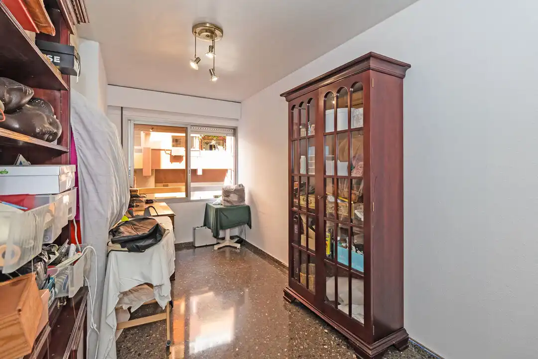 Piso con ascensor en venta en C. Julián Peña, imagen 14