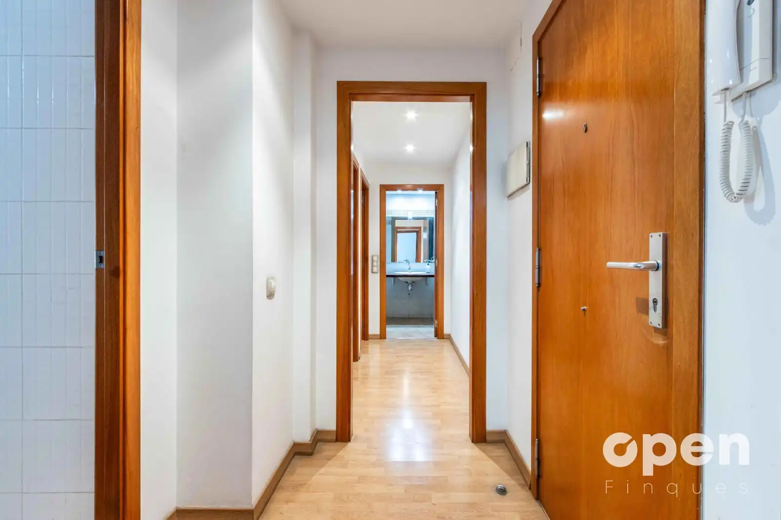Flat for sale in Terrassa  with Air Conditioner, Heating and Terrace