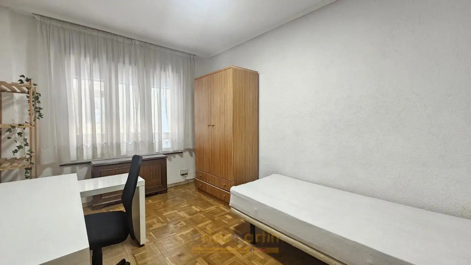 Wohnung zur Miete in Prior, del, 4, Barrio del Centro