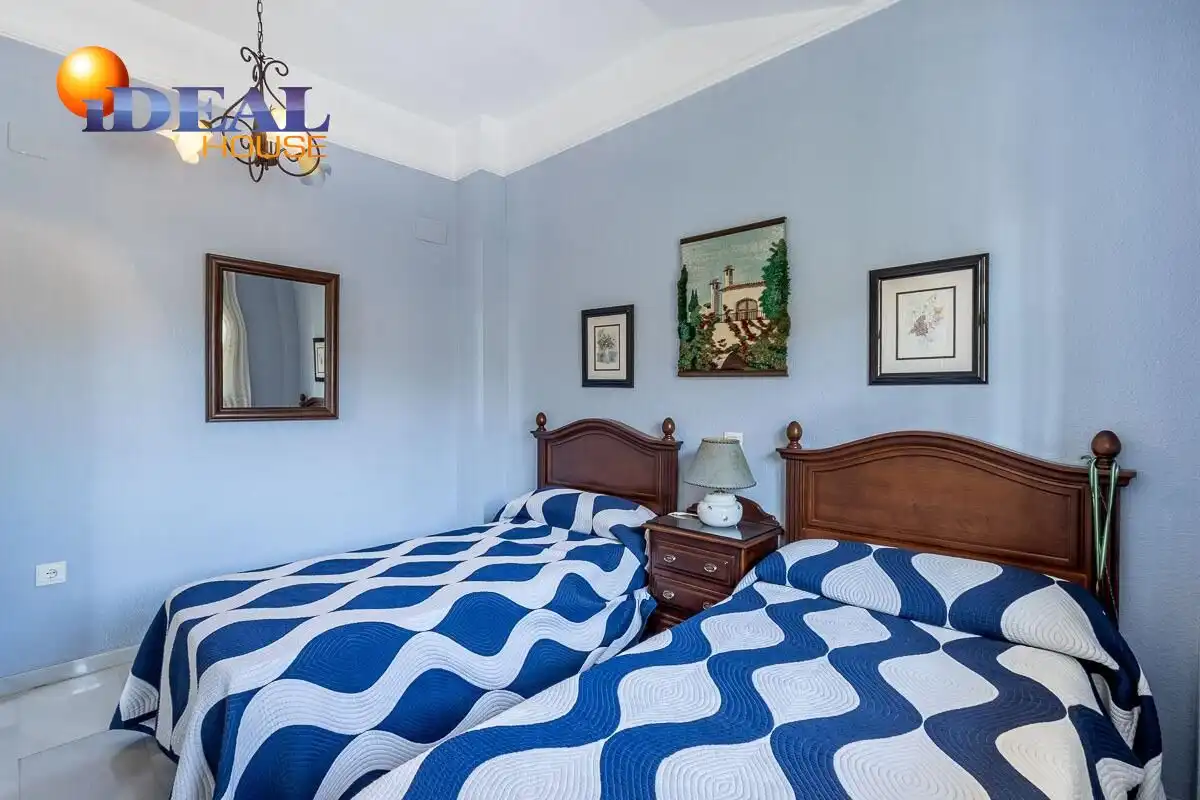 Villa mit Pool zum Verkauf in Calle Olivo, imagen 22