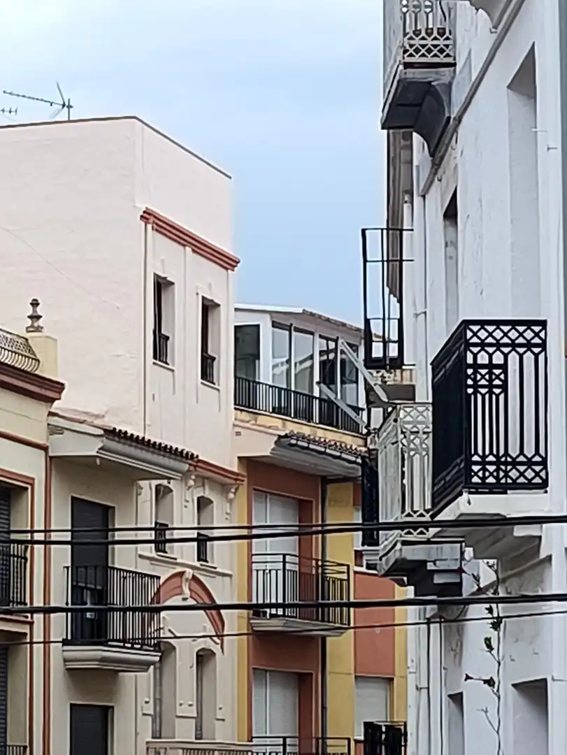 Vista exterior de Ático en venta en Llucena / Lucena del Cid con Aire acondicionado, Calefacción y Terraza