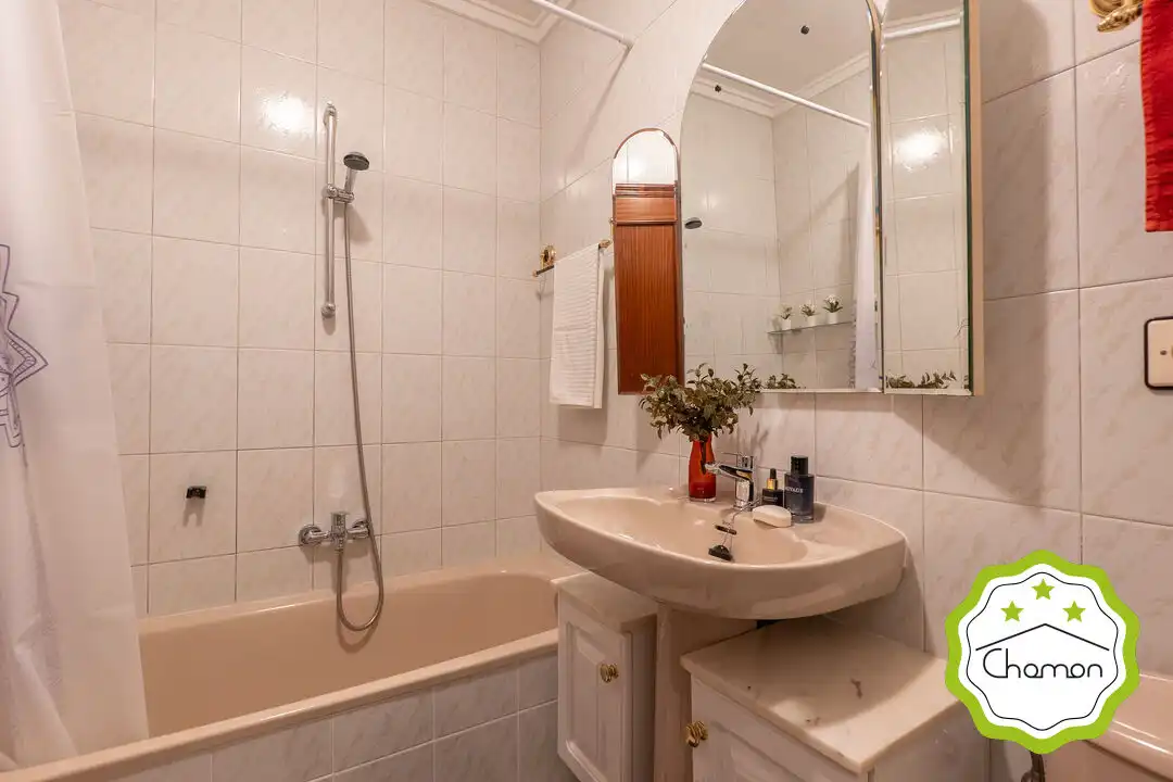 Badezimmer von Maisonette zum Verkauf in Noja mit Heizung, Abstellraum und Möbliert