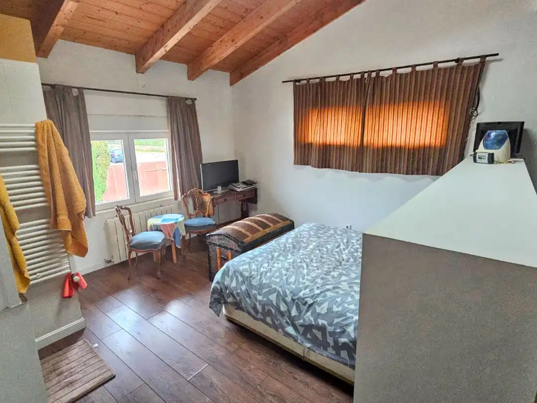 Villa mit Pool zum Verkauf in Avenida de la Cruz Verde 12, imagen 10