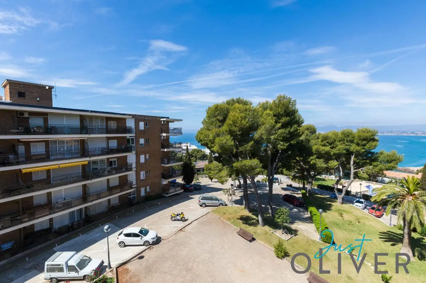 Vista exterior de Piso en venta en Salou con Terraza, Amueblado y Piscina comunitaria