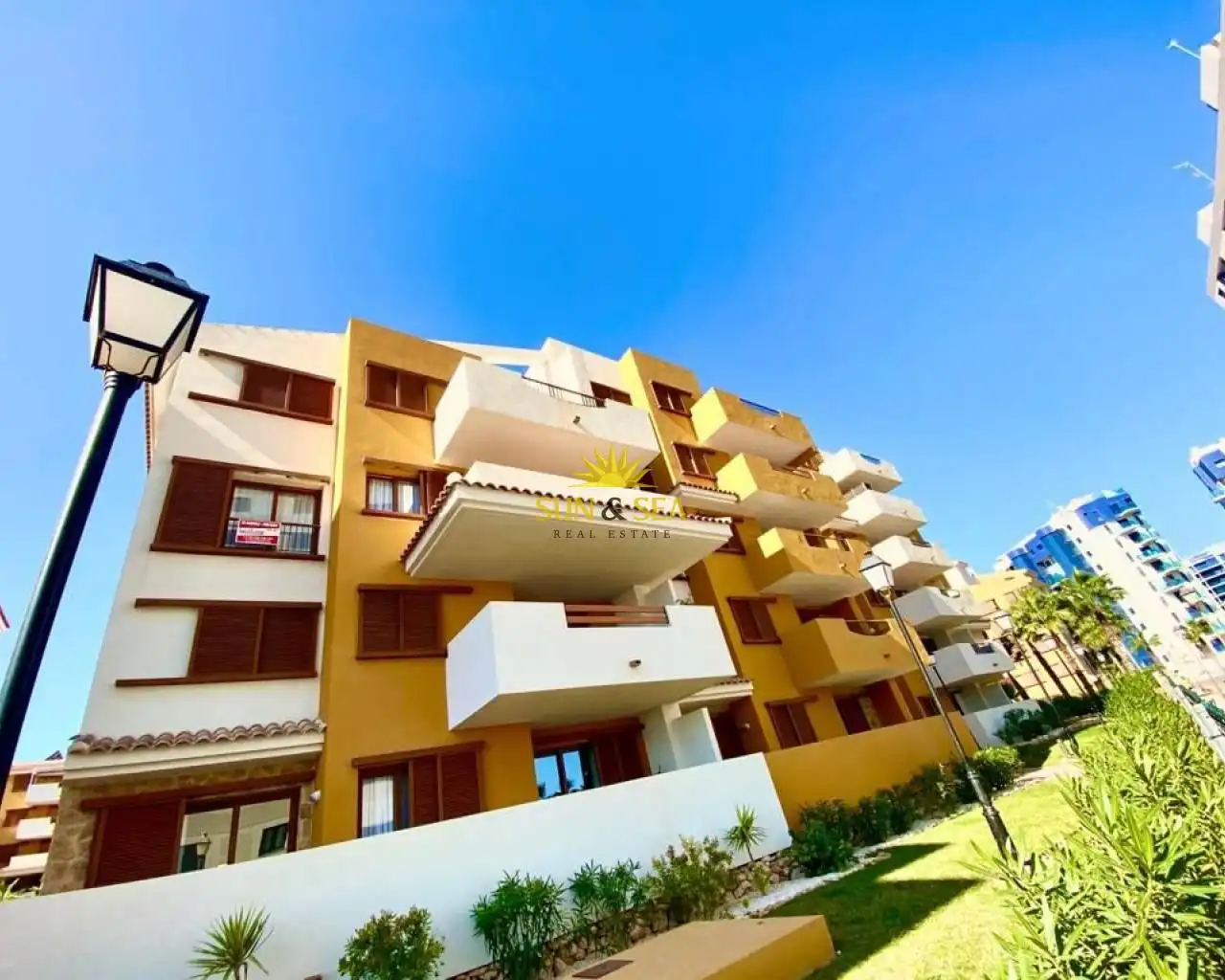 Exterior view of Apartments for rent in Torrevieja  with Air Conditioner, Heating and Terrace
