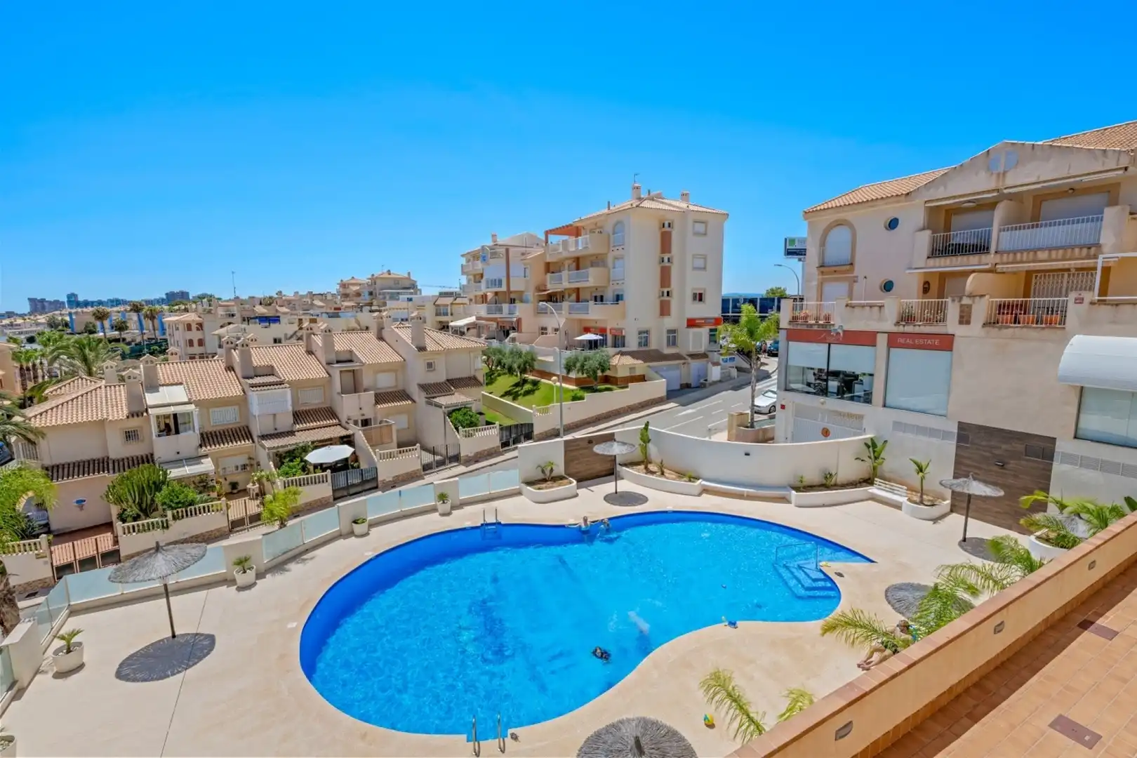 Swimming pool of Flat for sale in Orihuela  with Air Conditioner, Heating and Terrace