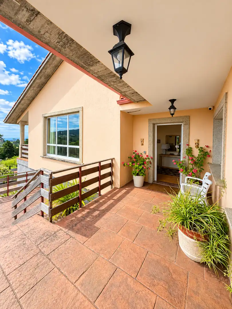 Casa con jardín en venta en Loureda - Lañas - Barrañán, imagen 3
