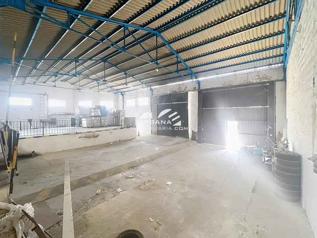 Nau industrial de lloguer en Lucena