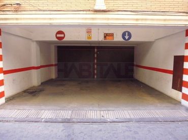 Individual for sale in Casc Urbà