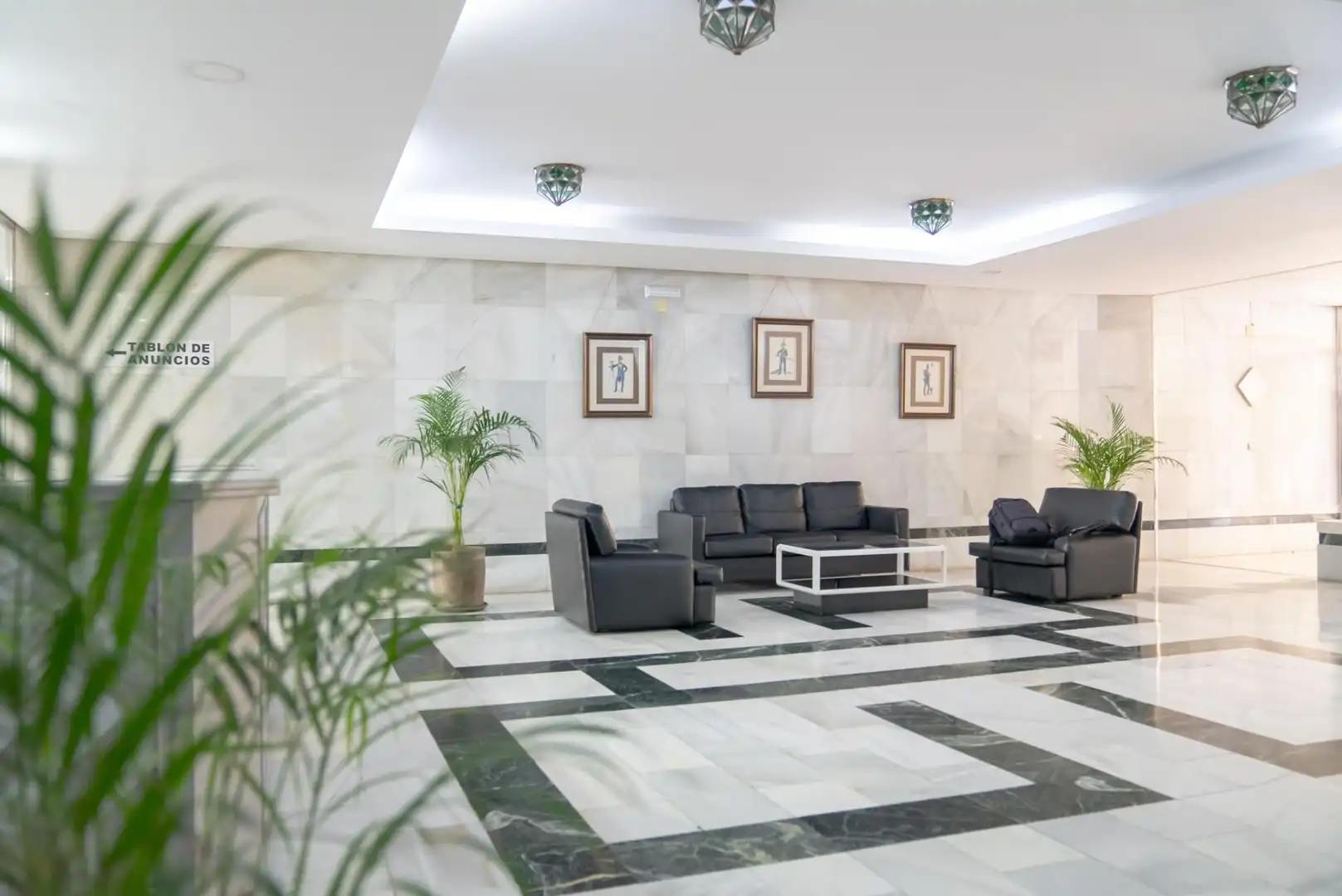 Flat for sale in Torremolinos  with Air Conditioner, Private garden and Terrace