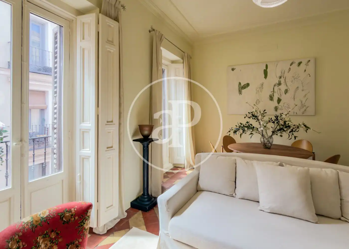Living room of Flat for rent in Madrid  with Air Conditioner, Heating and Furnished
