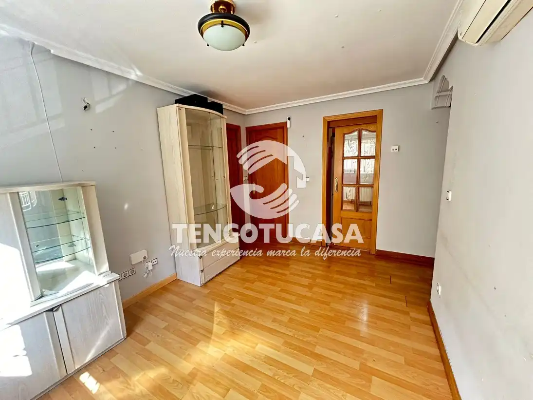 Piso en venta en Madrid con Aire acondicionado, Calefacción y Trastero