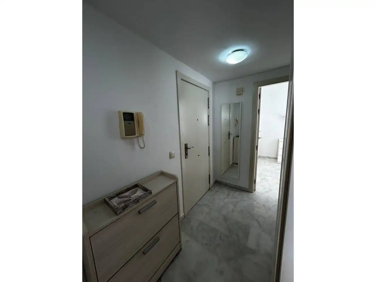Apartamento con piscina en venta en Puerto Marina, imagen 12