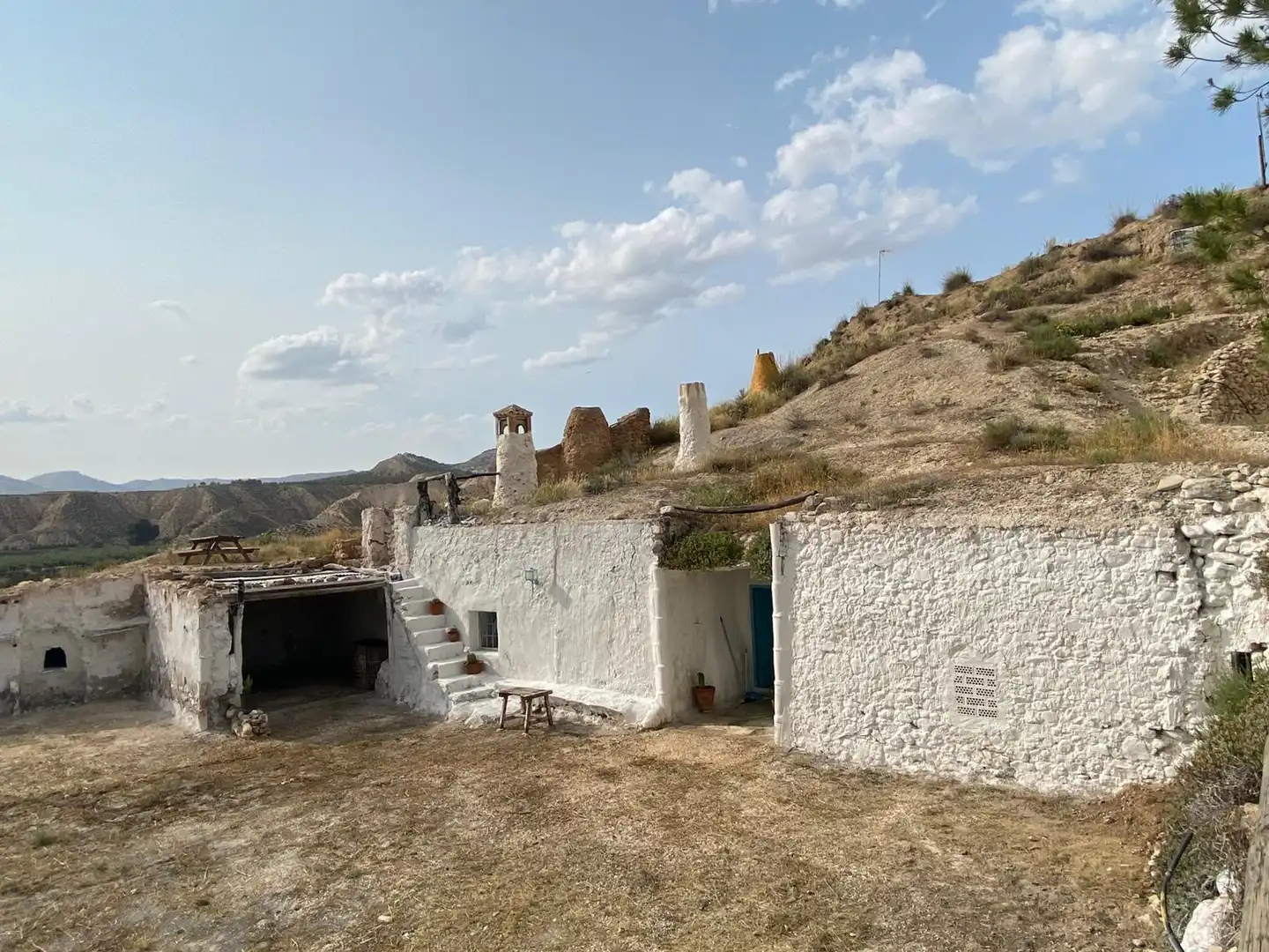 Vista exterior de Finca rústica en venta en Huesa con Jardín privado y Amueblado