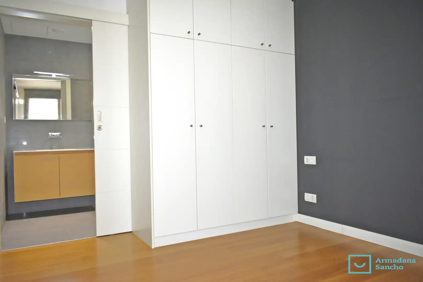 Bedroom of Duplexes for rent in Tiana  with Air Conditioner, Parquet flooring and Terrace