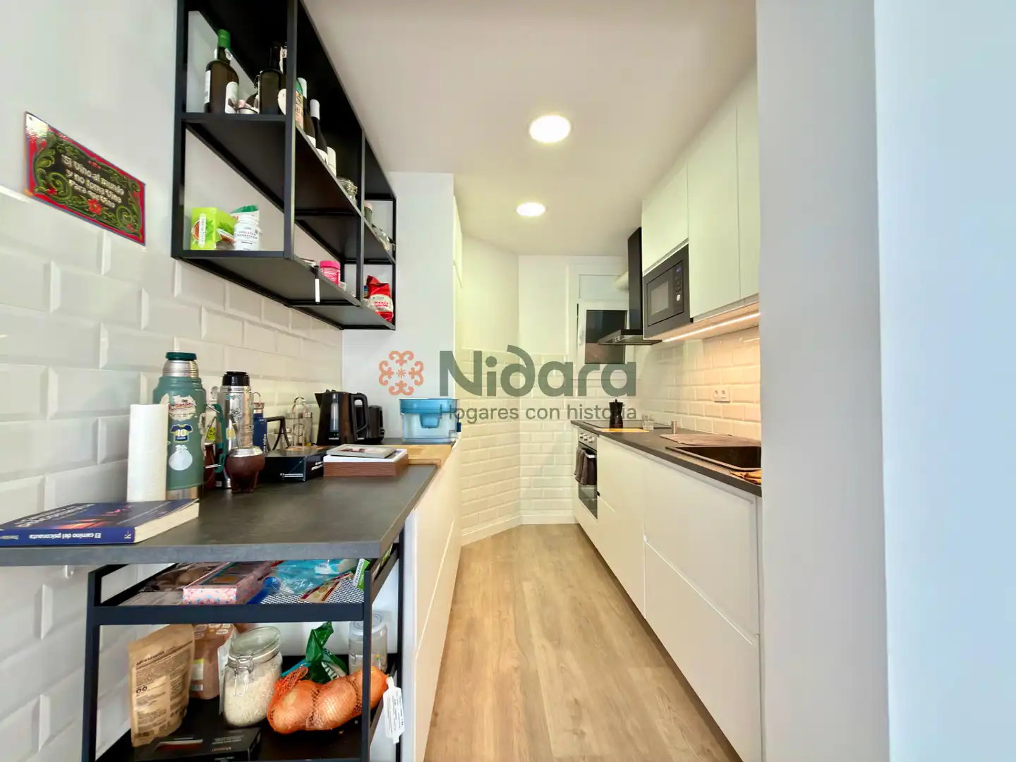 Kitchen of Flat for sale in Barcelona  with Air Conditioner, Heating and Parquet flooring